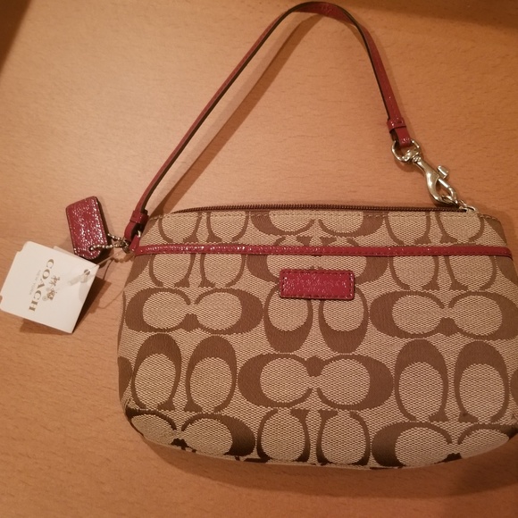 Coach wristlet - Picture 1 of 5